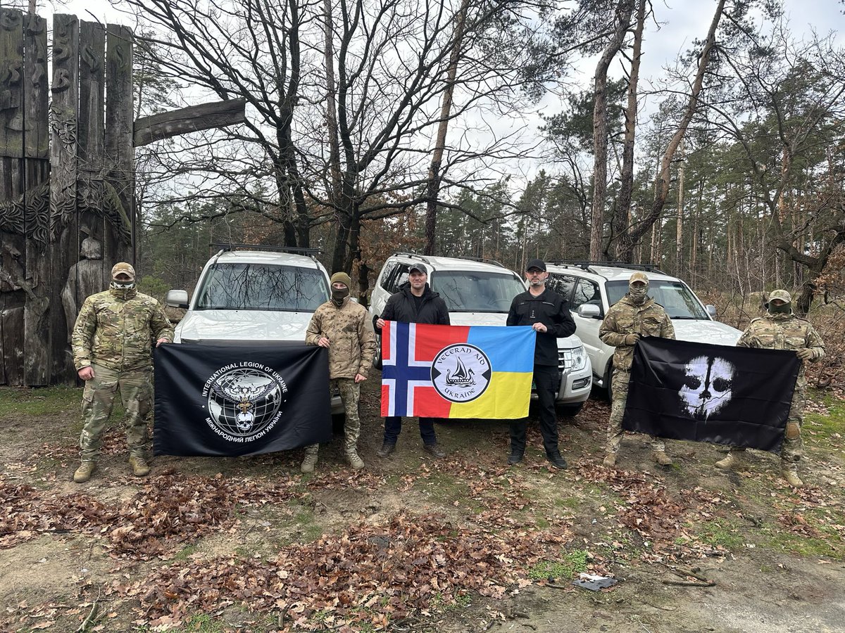 Veteransforukr1's tweet image. 3 trucks from &quot;Operation Lifeline&quot; has been delivered to the Ukrainian Intelligence Service. 

Join us in our efforts to deliver the last 46 trucks!
donorbox.org/operation-life…

Dont stand by while Europe is invaded! 
Stand up against evil!