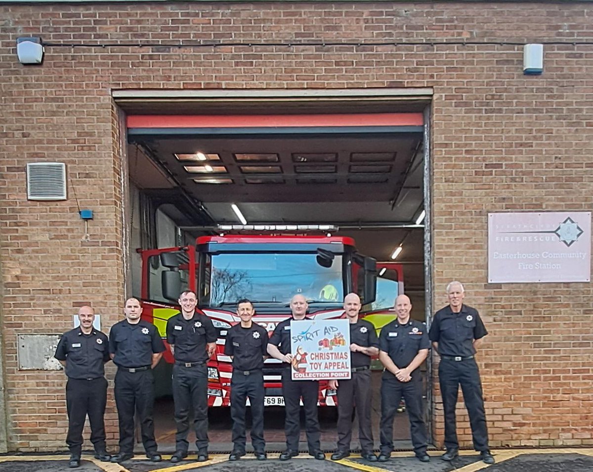 🌟🌟Fire Stations helping Santa to deliver🌟🌟
All of Glasgow’s 11 stations will be drop off points and crews are appealing to the public to support the charity Spirit Aid’s festive appealcause by donating new, unwrapped toys, which will then be distributed directly to families.