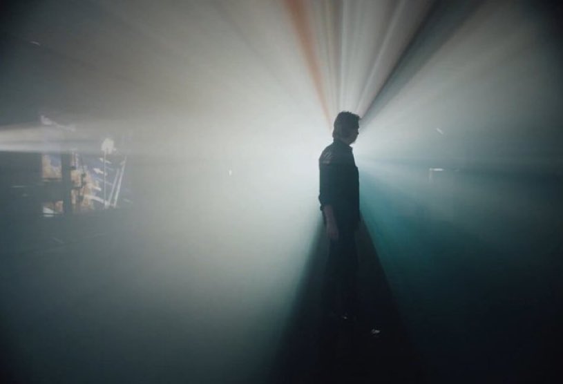 helloitstsyu's tweet image. Angel arriving to earth