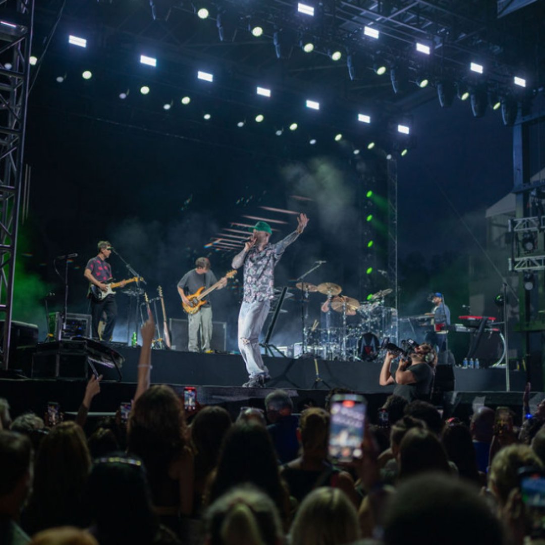 dicksopengolf's tweet image. From the Pit to the stage this could be your view of @KelseaBallerini LIVE on June 26th! Grab your Pit Passes NOW before they sell out! 💥🎤 

🎟️ Visit loom.ly/ESV10G4 to buy your tickets now!