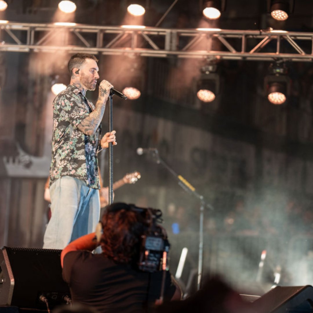 dicksopengolf's tweet image. From the Pit to the stage this could be your view of @KelseaBallerini LIVE on June 26th! Grab your Pit Passes NOW before they sell out! 💥🎤 

🎟️ Visit loom.ly/ESV10G4 to buy your tickets now!