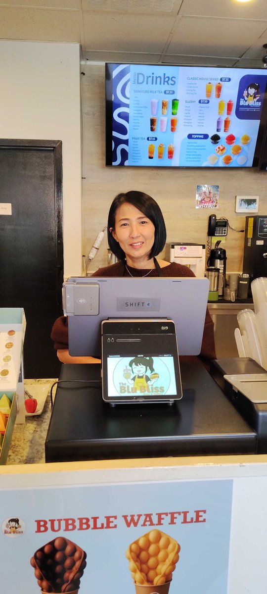 CPando_SkyTab's tweet image. ✨🧋 THE BLU BLISS BOBA &amp;amp; BAKERY — Nashville’s new go-to spot for delicious boba drinks and irresistible sweet treats! From refreshing boba flavors to fresh-baked goodies, this place is perfect for hanging out with friends, treating the family, or just giving yourself a little…