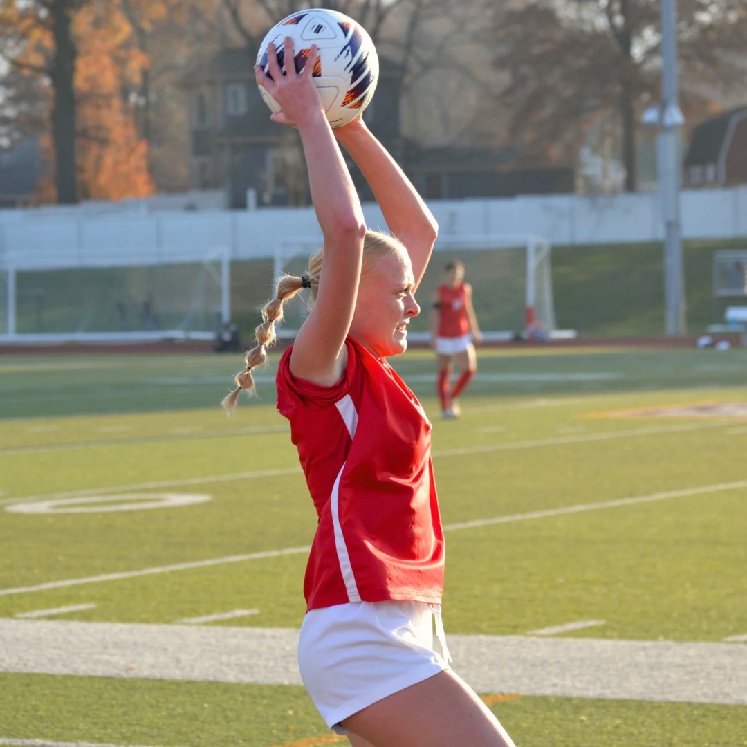 UMSLWSOC's tweet image. Dancing through November! 

Frames from yesterday’s NCAA second round win over Ashland 

#fearthetriton #forksup