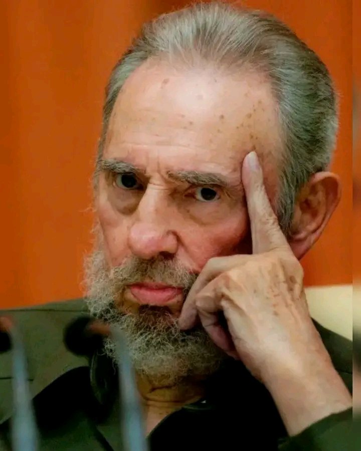 YanMyshel's tweet photo. Ese día no lo podía creer.  Desapareciste físicamente pero las ideas y tú ejemplo nunca va a morir. 
#FidelPorSiempre
#ArtemisaJuntosSomosMás
#Caimito https://t.co/Ph5m4mCHrv