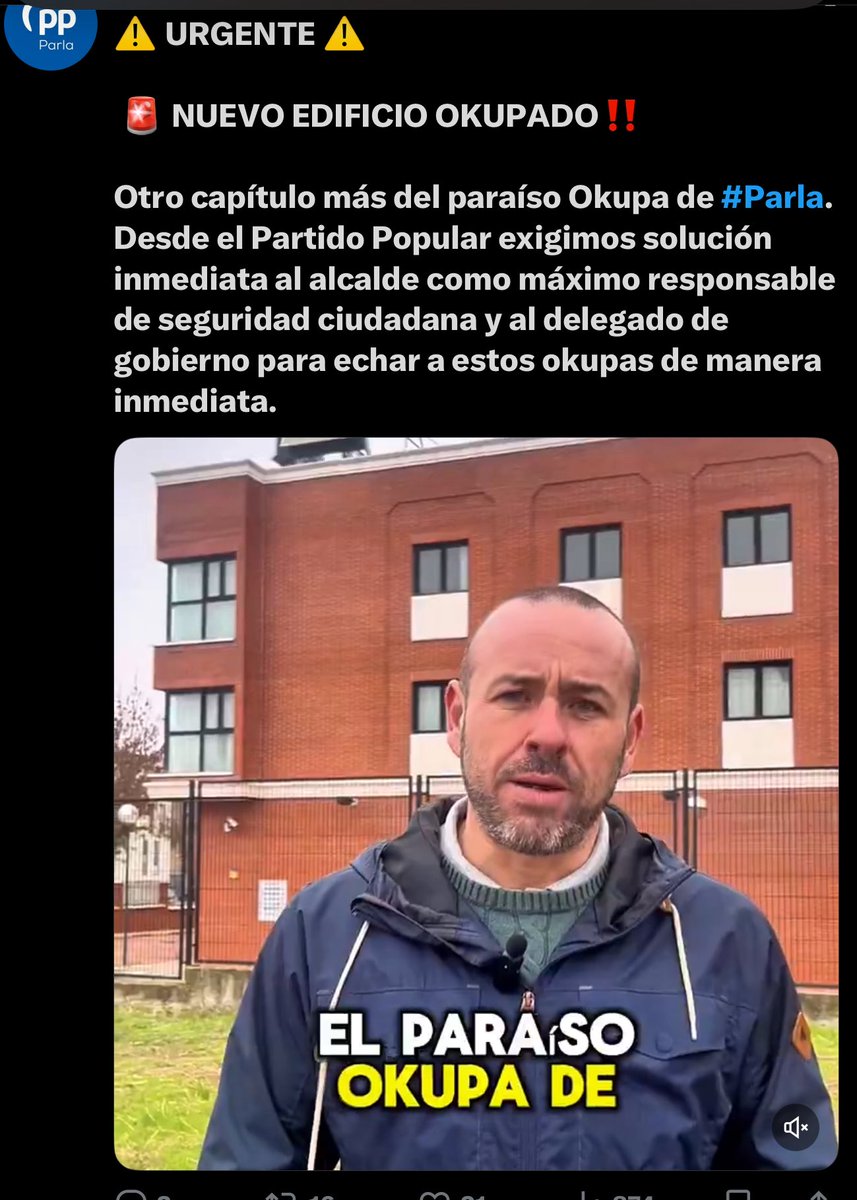 Ramonjurado's tweet image. Ni @ppparla ni @vox_parla se han dignado a hacer una llamada al alcalde para ofrecer su ayuda y arrimar el hombro para solucionar un problema.

Eso sí, ambos dos se han apresurado a quitarse el pijama a las 9:00h, mientras las policía hacía su trabajo, para grabarse un vídeo y…