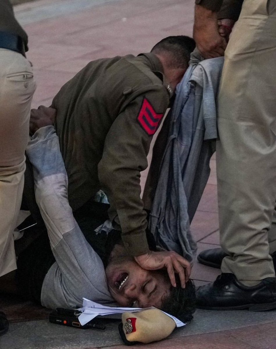 NamitaBalyan's tweet image. Those who are trying to make this a George Floyd moment should be aware of a few things, This is India under BJP, you fcuk around you ll find out.

- This wasn&apos;t a peaceful pro-environment protest.
- It was an anti-establishment protest orchestrated in the guise of pollution.
-…