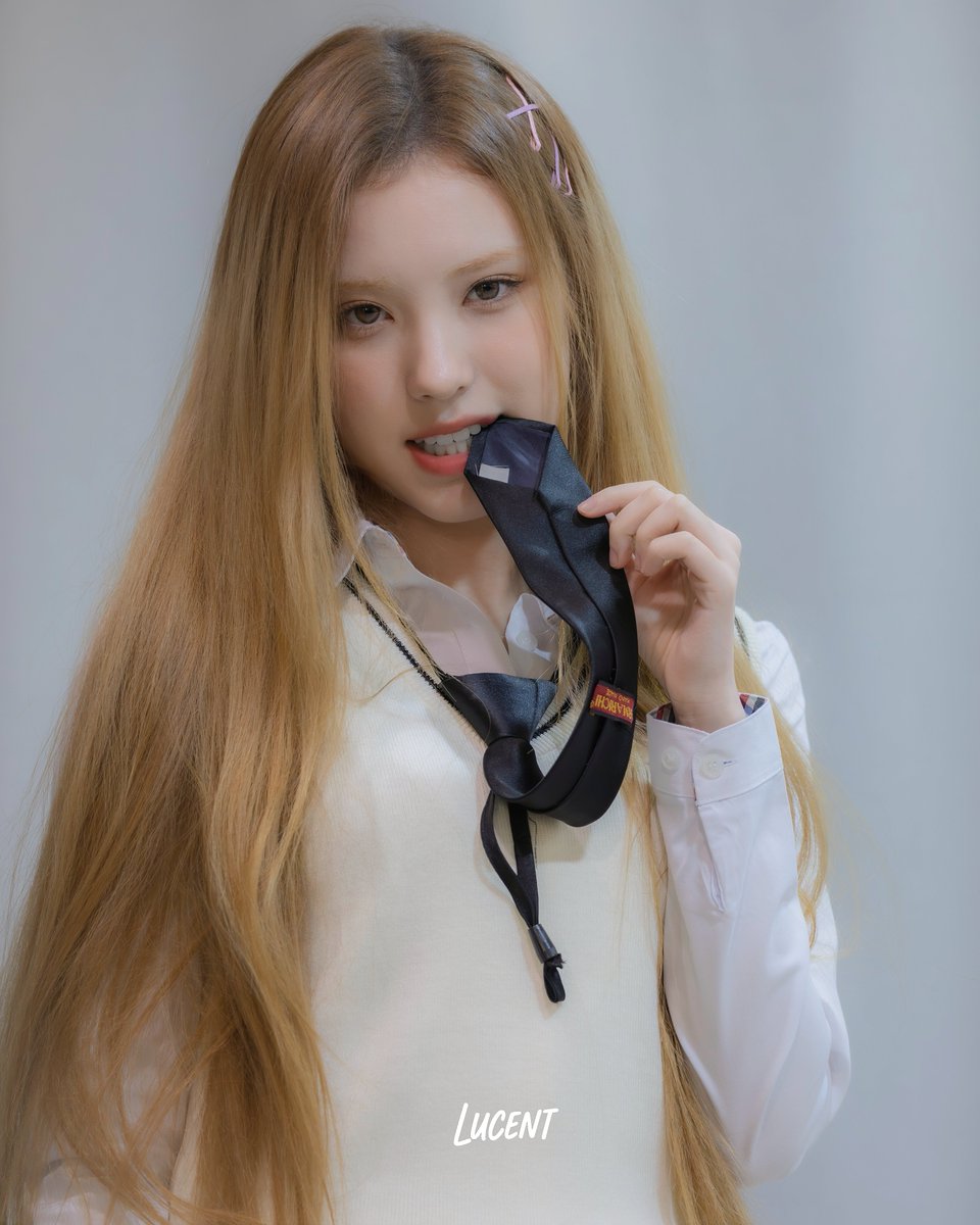 251123 1주년 팬싸인회 
💛 
#마야 #MYAH 
#ODDYOUTH #오드유스