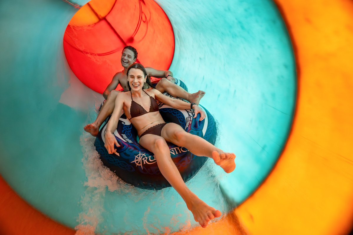 #Rulantica is turning 6 &amp; we're celebrating! 🎉 

On 28.11.25, there’s an extra reason to smile whilst visiting the water world: a day full of action, fun &amp; little surprises for both adults &amp; children.💙

There's still time to get your tickets 👉 rulantica.news/RulanticasBirt….
