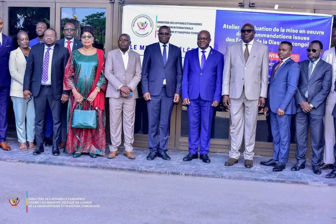 Kinshasa : Lancement officiel de l’atelier stratégique consacré à la diaspora congolaise

La salle des conférences internationales du Ministère des Affaires étrangères a accueilli, ce lundi 24 novembre 2025, la cérémonie d’ouverture de l’atelier stratégique dédié à la diaspora