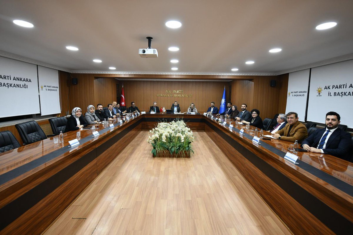 İl Başkanımız Sn. <a href="/hakanhanozcan/">Hakan Han ÖZCAN 🇹🇷</a> başkanlığında haftalık Olağan İl Yürütme Kurulu Toplantımızı gerçekleştirdik.