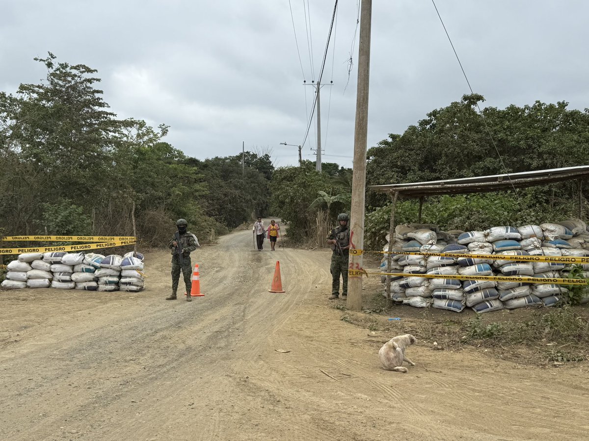 PoderInforma's tweet image. #ECUADOR || Así es como luce la entrada a la nueva Cárcel El Encuentro. La obra no está completa. El Gobierno ha prohibido toda gráfica interna del lugar.