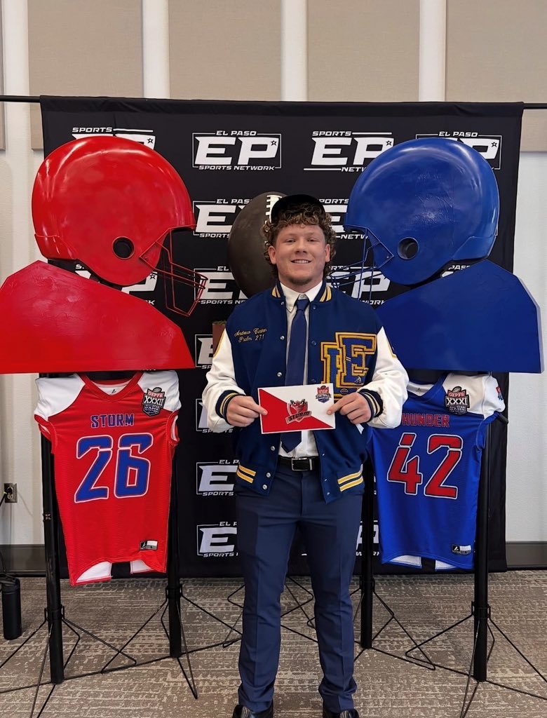 Blessed🙏to be apart of the GEPFS All Star game Dec 20th. Last ride in hs🔱
#GoTroop #FAETW
#GoStorm