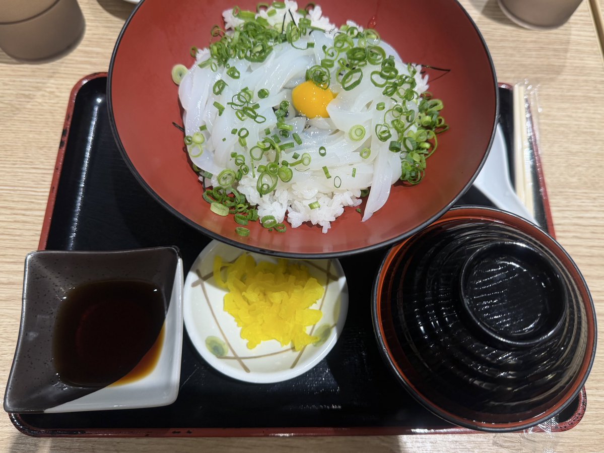 SCARSOFMOMENT_B's tweet image. 今日は日帰りで広島🚗まで
おばぁちゃんに会いにいってきた！

そしてバタバタ戻ってきて
ロザスタまで完了…！

おばあちゃんはあまり具合が
良くなさそうなので
とても心配やけど…
会えたけん良かった。。😌

瞬間移動出来るようになりたい。
そしたら毎日会えるのになぁ…