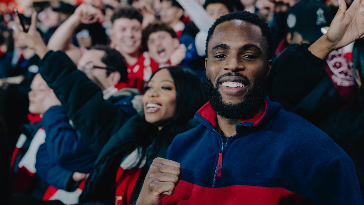 Arsenal's tweet image. A wall of us.

Photos in collaboration with @Susana_rf1 📸