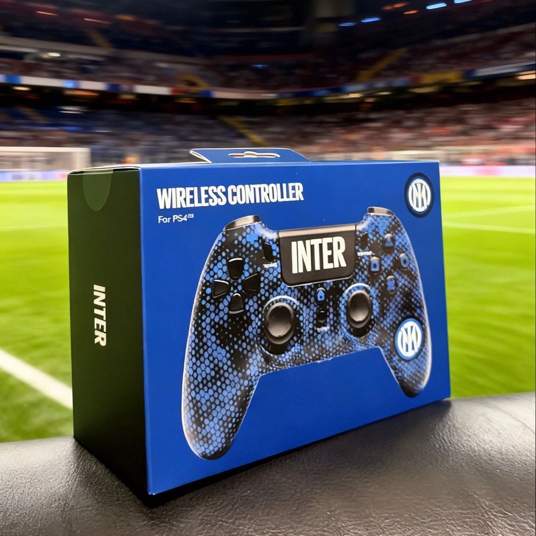 Con i nuovi controller Qubick, ogni partita diventa personale 🧡

E voi, che squadra tifate? ⚽️