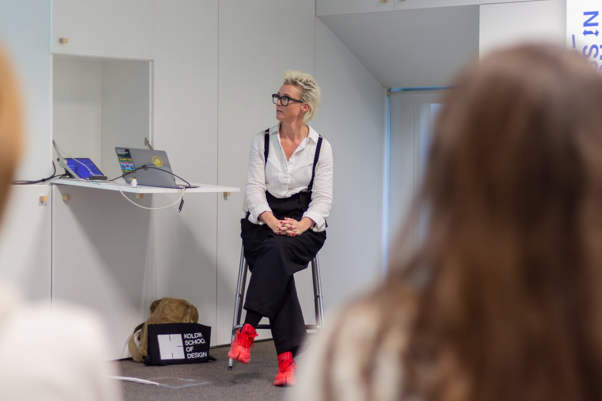 FhP_AICOS's tweet image. Last week, we hosted the 4th edition of #HCDWeek at FhP‑AICOS, diving deep into the theme of 𝘈𝘸𝘬𝘸𝘢𝘳𝘥𝘯𝘦𝘴𝘴 𝘪𝘯 𝘋𝘦𝘴𝘪𝘨𝘯 𝘙𝘦𝘴𝘦𝘢𝘳𝘤𝘩. You can find more info at aicos.fraunhofer.pt/en/news/archiv….
Looking forward to next year. #HCD #DesignResearch #Innovation #UX #UI