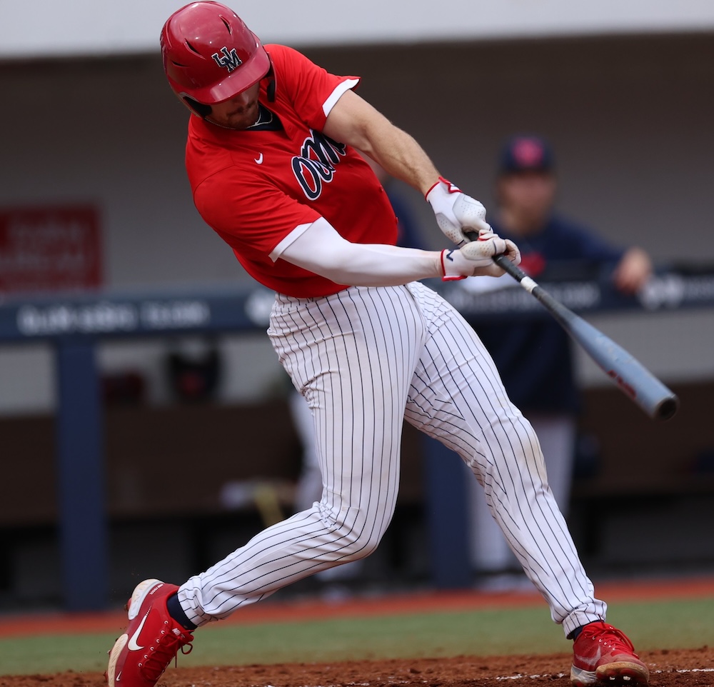 🚨FALL REPORT: Ole Miss 

With a true ace in Hunter Elliott and three big-time power bats back in the saddle, <a href="/OleMissBSB/">Ole Miss Baseball</a> looks like a safe bet contender entering the 2026 campaign. 

<a href="/marketheridge/">Mark Etheridge</a> has the inside scoop on #RebsBSB Fall Workouts.

✍️READ: d1baseball.com/fall-report/20…