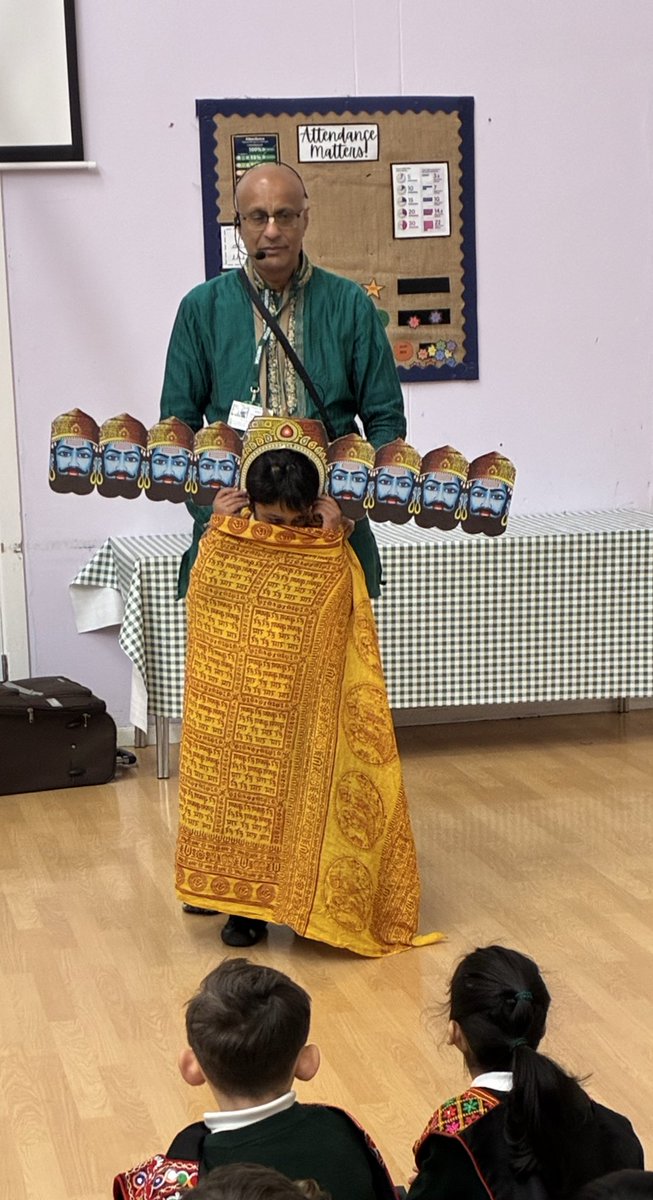 HighViewPrSch's tweet image. Year 1 thoroughly enjoyed their #Diwali2025 workshop!