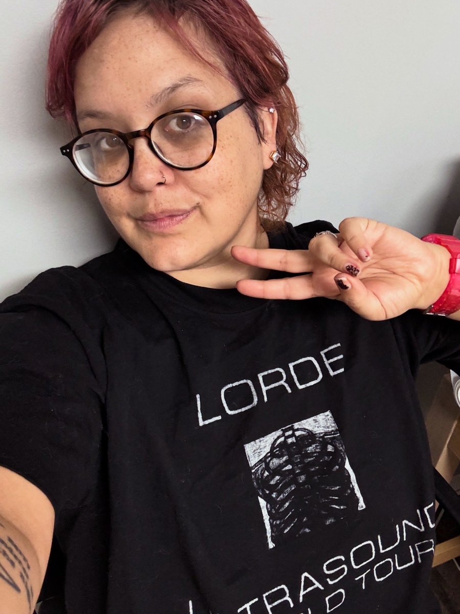 Got my fave jacket cleaned and my pink hair and I’m back up, baby!