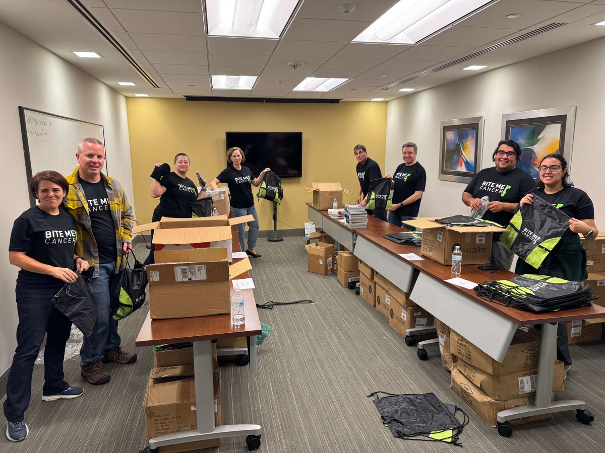 bitemecancerorg's tweet image. We celebrated our founder, Nikki, and her birthday on Nov. 20 in our latest e-newsletter; and we also shared our upcoming calendar along with the wonderful activities that have been going on to support teenagers with cancer. Check us out! bit.ly/4oR16x7