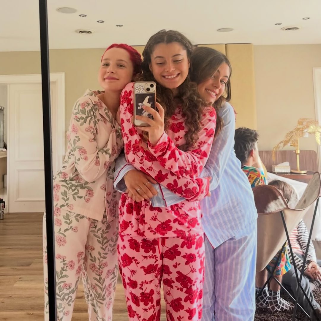 morabsources's tweet image. Feliz cumple Kate! ❤️🎂
Que seas siempre muy feliz