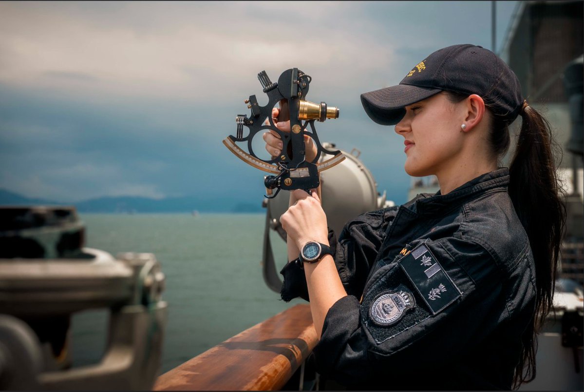 CanadianForces's tweet image. School without debt? Bet. Our paid education programs cover your tuition, pay you to train, and set you up for success with incredible opportunities. Open to students not yet in uniform and non-commissioned members. Learn more: forces.ca/en/paid-educat…