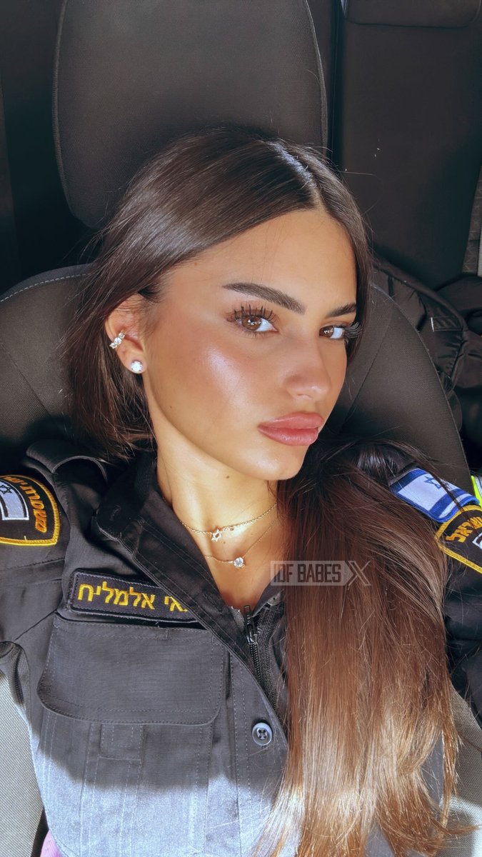 IDFBabes's tweet image. Officer Mayy is up early and ready to catch some bad guys. Boker tov!