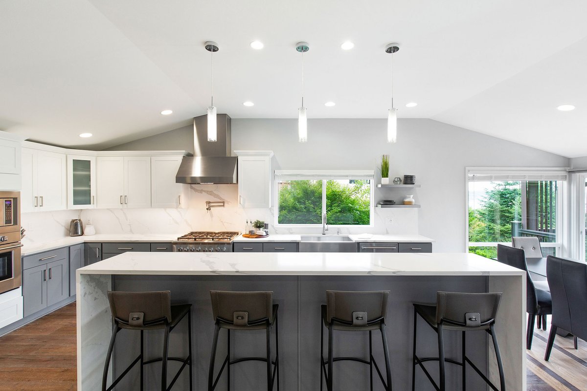 Fullwiler_Const's tweet image. Our team is always staying up-to-date with the latest technology and trends in the industry. 

#contractor #builder #construction #newhome #realestate #investment #remodel #generalcontractor #localbuilder #Washington #WA