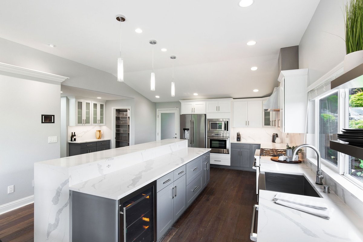 Fullwiler_Const's tweet image. Our team is always staying up-to-date with the latest technology and trends in the industry. 

#contractor #builder #construction #newhome #realestate #investment #remodel #generalcontractor #localbuilder #Washington #WA