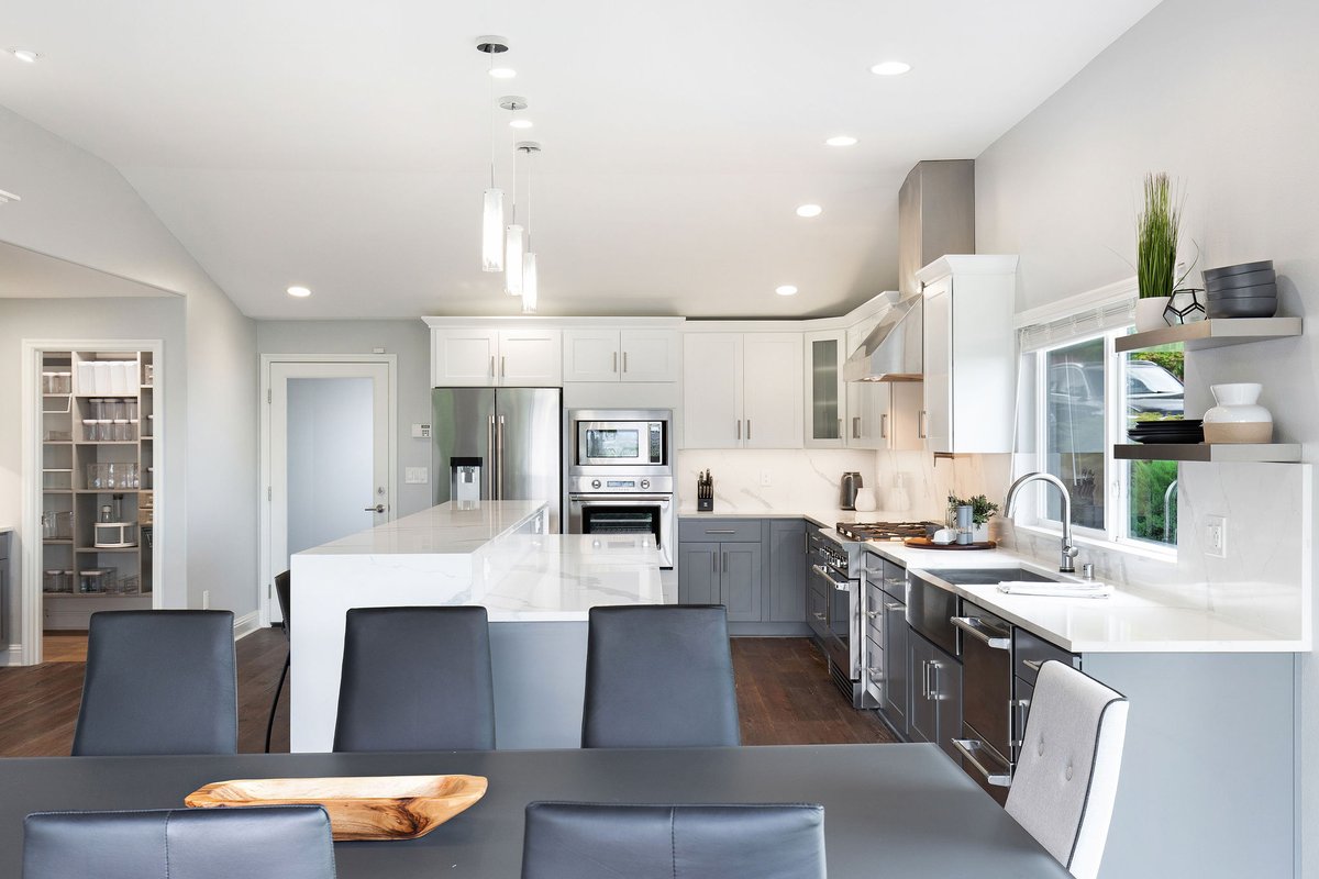 Fullwiler_Const's tweet image. Our team is always staying up-to-date with the latest technology and trends in the industry. 

#contractor #builder #construction #newhome #realestate #investment #remodel #generalcontractor #localbuilder #Washington #WA