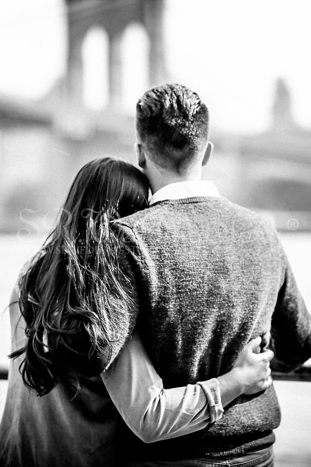 Il tuo cuore palpita ancora 
al suono del mio nome?
Vedi ancora la mia anima 
nei tuoi sogni?

     P. Verlaine ✍️🏻