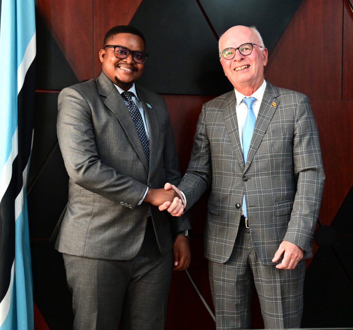 Hon Jacob Kelebeng tweet media