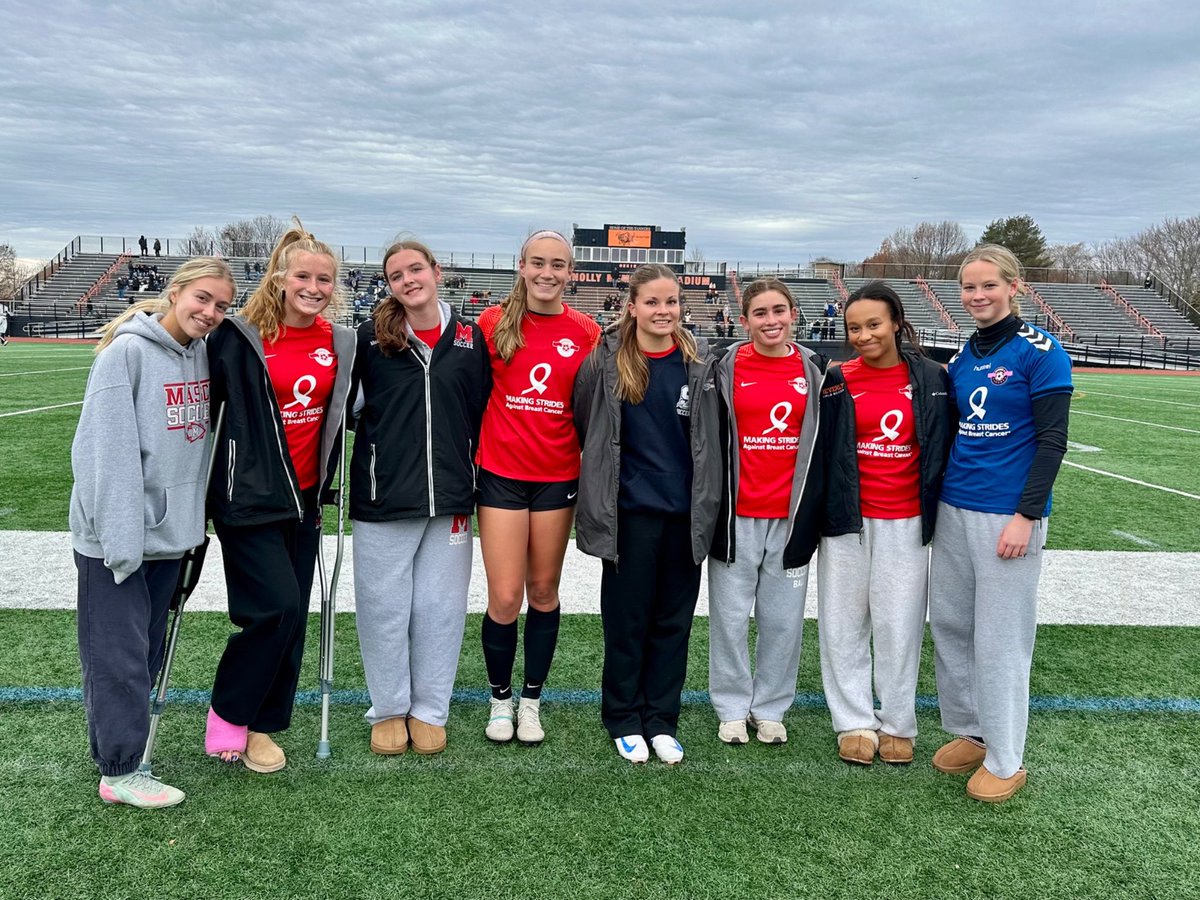 NEC group at the Eastern Mass Allstar Game yesterday with our own Addi McCarty representing the Falcons. ⭐️