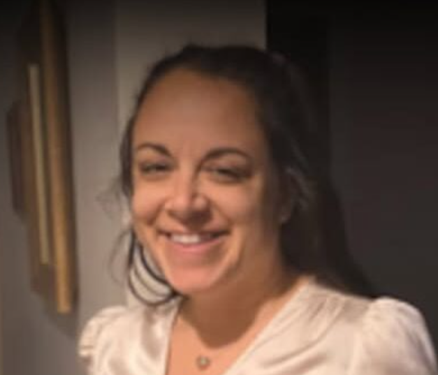 camvelin's tweet photo. Jacqueline Chiodo Onondaga County, NY Obituary: Missing 43-Year-Old Woman Found Dead, Loved Ones Mourn.  https://t.co/MjTPRq0HxV https://t.co/kYWqM9TCas