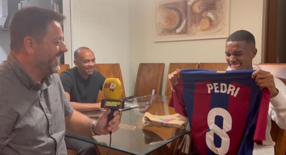 FCB World tweet media