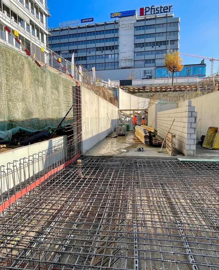 MichaelJavier36's tweet image. Progress in motion. Every brick, every beam, every detail, coming together one step at a time..
#ConstructionLife #BuildingProgress