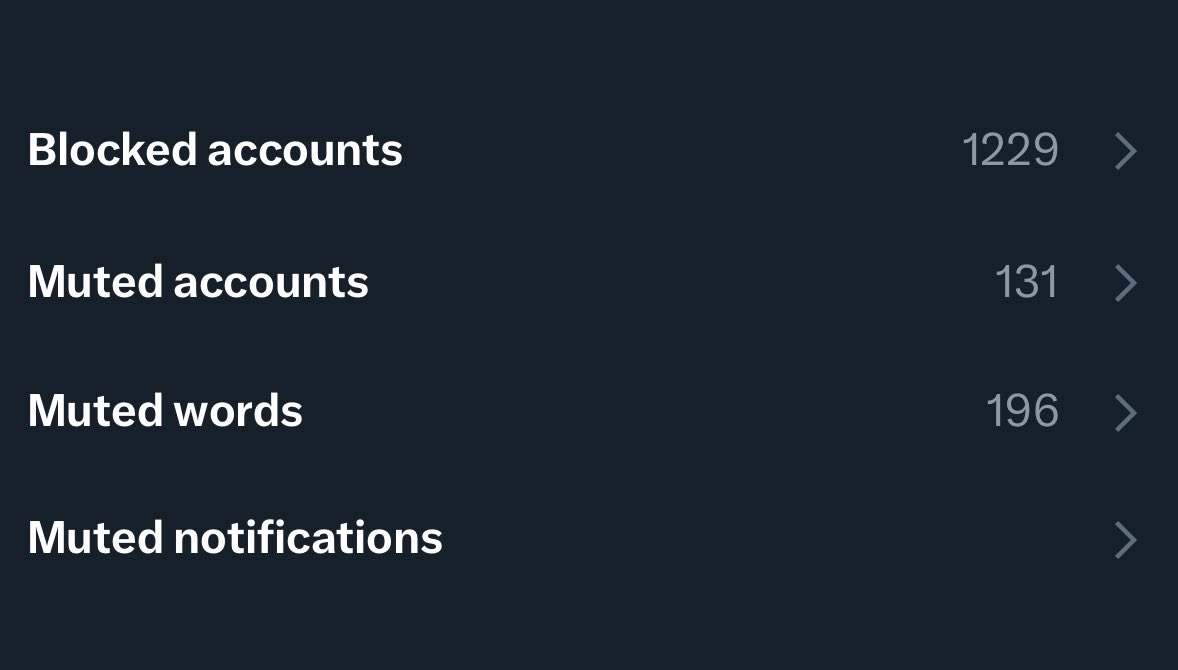 im alive but im dead tweet media