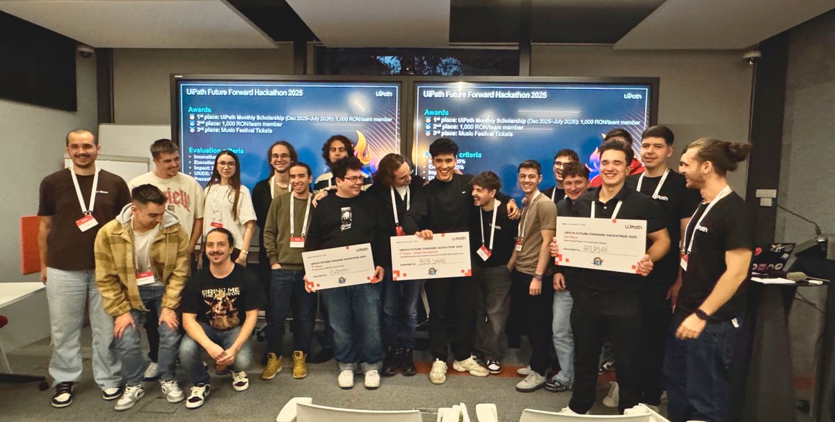 UiPath's tweet image. We brought curiosity, creativity, &amp;amp; code together at our first-ever #UiPathFutureForwardHackathon in Bucharest. 👨‍💻✨

40+ students teamed up with 15+ UiPath mentors &amp;amp; judges to build the agents of tomorrow - from tools that track competitors to smarter eCommerce &amp;amp; fairer flight…