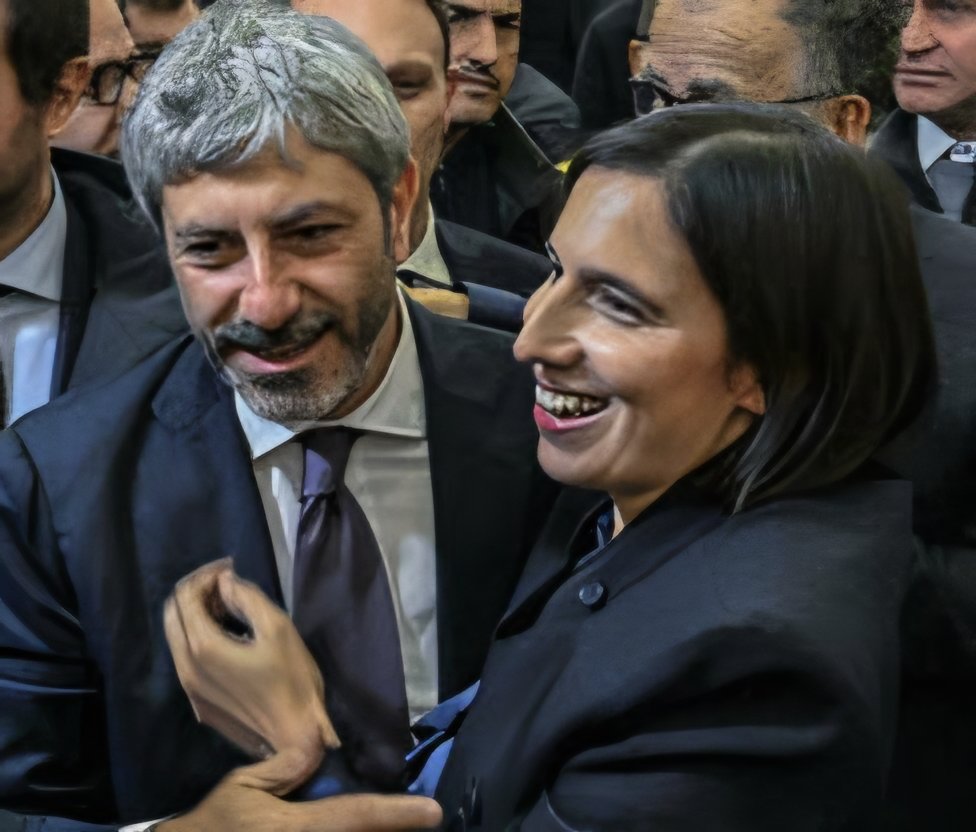 I #compagni hanno già strombazzato che in #Veneto dove ha vinto #Stefani, #centrodestra, sono solo regionali e invece in #Puglia e #Campania dove hanno vinto loro con #Fico e #Decaro è stata una spallata al governo #Meloni?
Che la faccia mica je manca...

#elezioniregionali2025