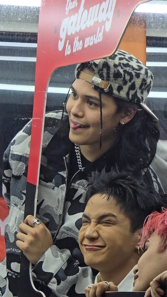 binilat__mulat's tweet image. rji pusa

DESTINO WISH BUS
#ALAMATDestino #ALAMAT
#ALAMAT_ALAS