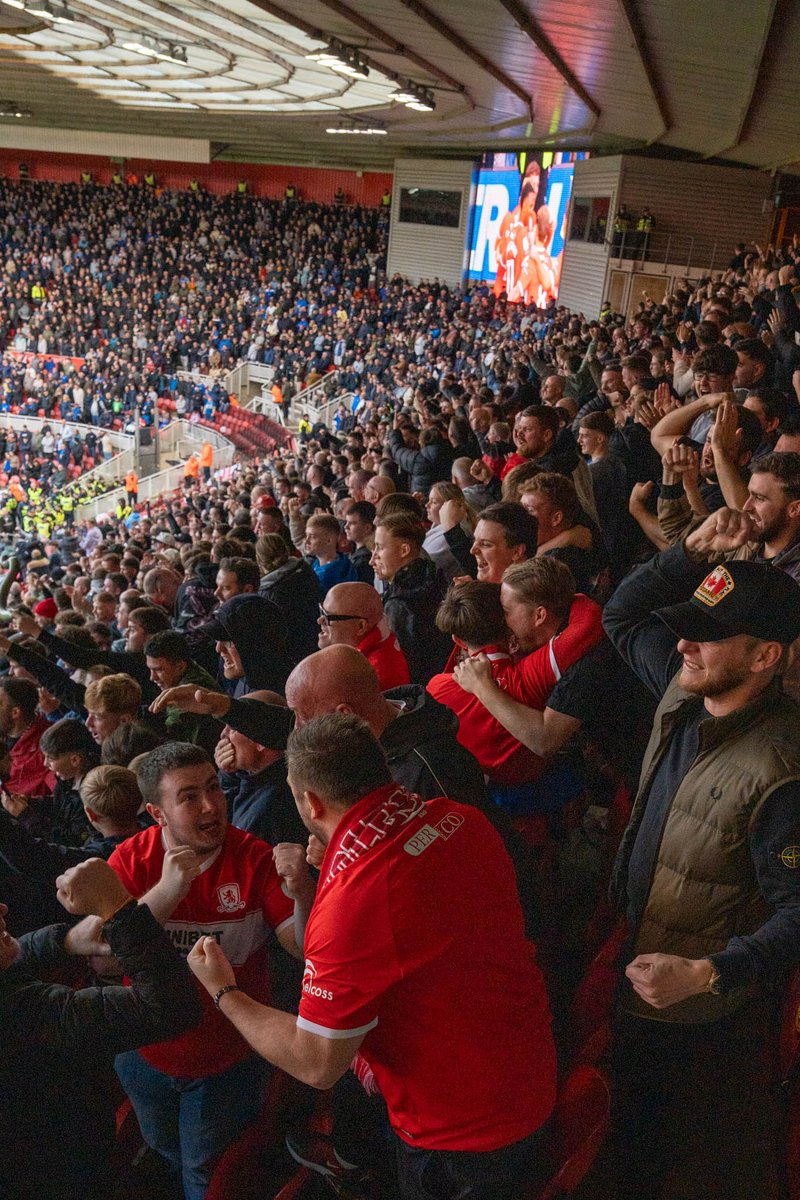 BORO_TR's tweet image. 🔥 Adi Viveash yarınki atmosfer hakkında:

&quot;Taraftarlarımız geldiğimden beri inanılmaz bir performans sergiledi. Coventry&apos;nin deplasmandaki taraftarları çok coşkulu olacak ve eminim ki stadyumdaki atmosfer de çok coşkulu olacak. 

#MFC • #TurkishBoro