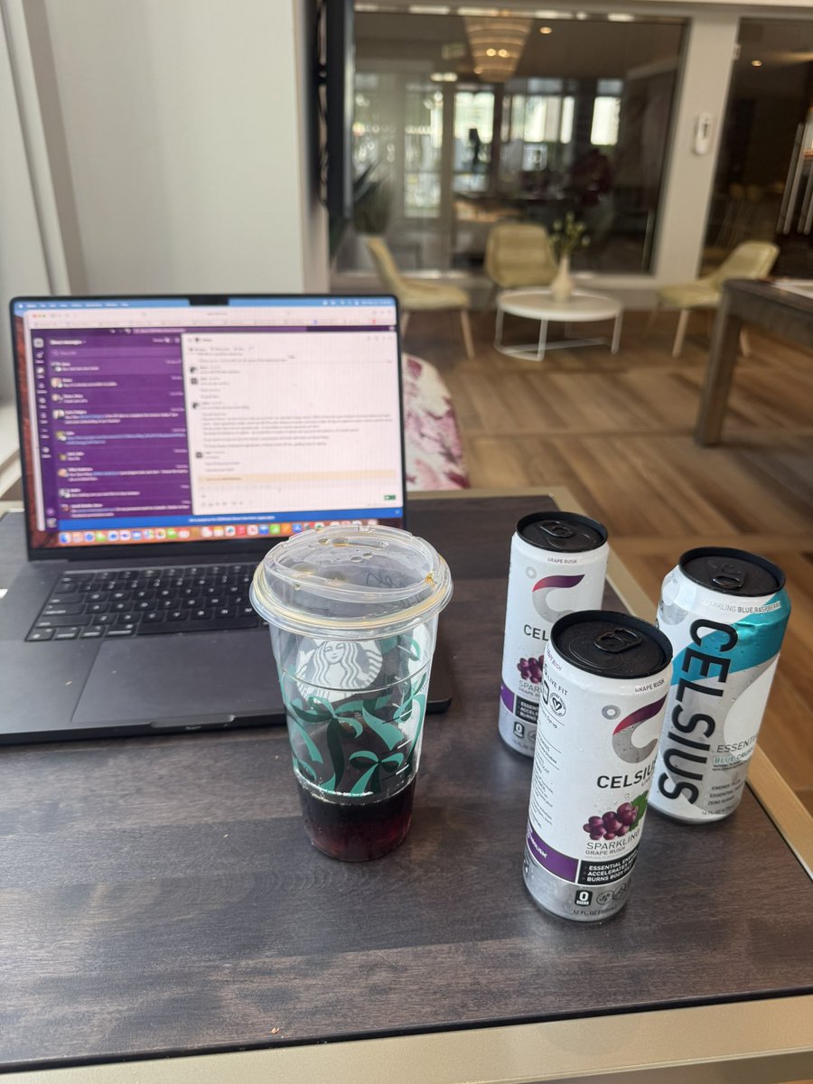 joshsuggss's tweet image. HERE WE GO