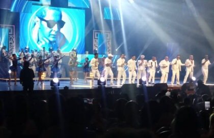 RP_OndaAlegria's tweet image. 🎬🎶| «Origen» de Eme Alfonso se alza como el Mejor Video del Año en los Lucas

ℹ️ Ampliamos la información en el sitio web de #RadioProgreso #LaOndaDeLaAlegría 🔗👇 radioprogreso.icrt.cu/origen-de-eme-…

#CubaEsCultura #MusicaCubana #videoclip #RadioCubana #SonidoParaVer #Noticias #Actualidad