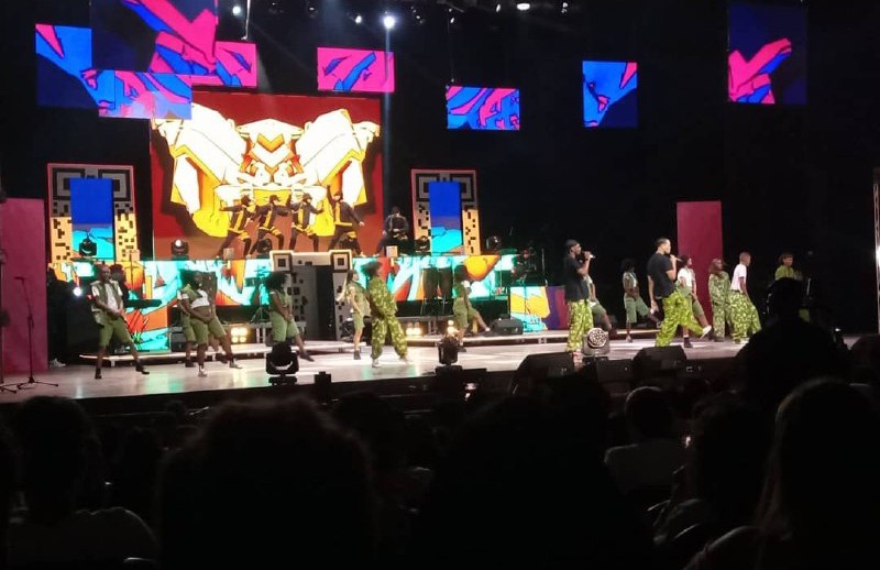 RP_OndaAlegria's tweet image. 🎬🎶| «Origen» de Eme Alfonso se alza como el Mejor Video del Año en los Lucas

ℹ️ Ampliamos la información en el sitio web de #RadioProgreso #LaOndaDeLaAlegría 🔗👇 radioprogreso.icrt.cu/origen-de-eme-…

#CubaEsCultura #MusicaCubana #videoclip #RadioCubana #SonidoParaVer #Noticias #Actualidad