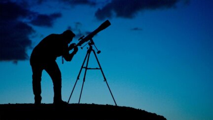 🌍 Native America: New Worlds 🌍

Native innovators are reshaping music, architecture &amp; even space exploration, from Mars to NYC hip hop to Pine Ridge.

Tonight at 10 PM | Only on OETA 📺
#NativeAmericaPBS #OETA #NewWorlds #Innovation #Native #Culture #PBS