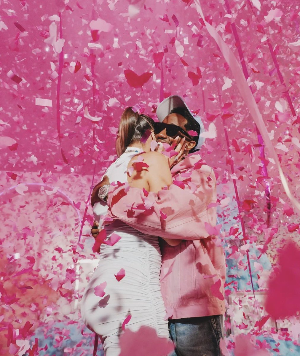 BaddiesSpace's tweet image. Scotty &amp;amp; Lemmy are having a girl 🥹🩷 I hope she names her Icelynd 🤰🏽🍼 #BaddiesUSA