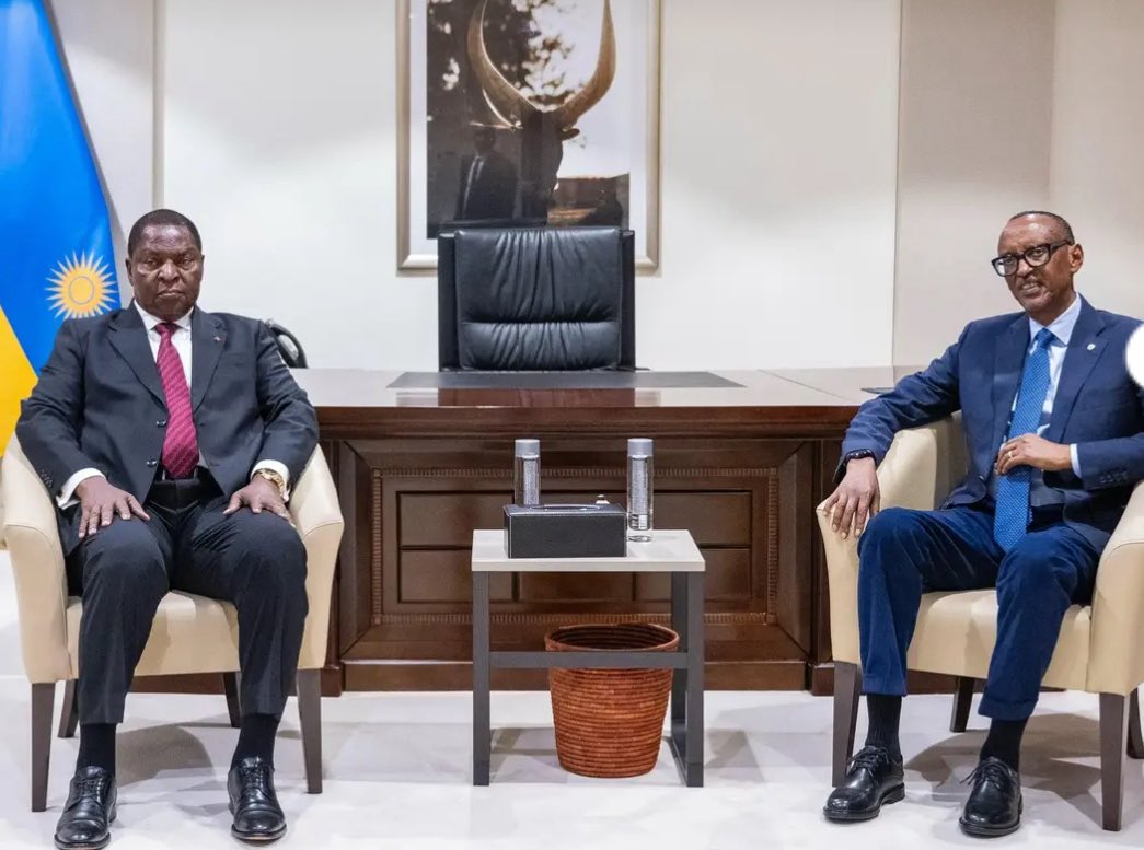 FA_Touadera's tweet image. Yesterday in #Kigali, I met with President @PaulKagame to discuss security ahead of the Dec 28 elections and to strengthen the friendship and cooperation between our nations.
#Rwanda‘s support and growing investments in CAR reflect this strong partnership.