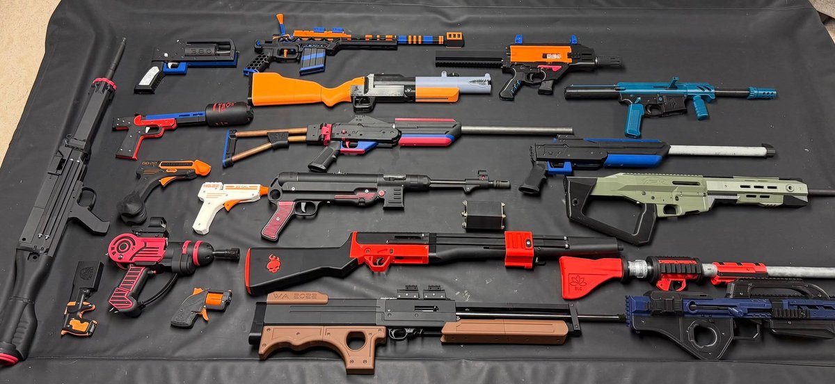 BlackLotusColit's tweet image. It is going to be a long grind back to 20k followers. That being said we are worth the follow! Come and support our page!