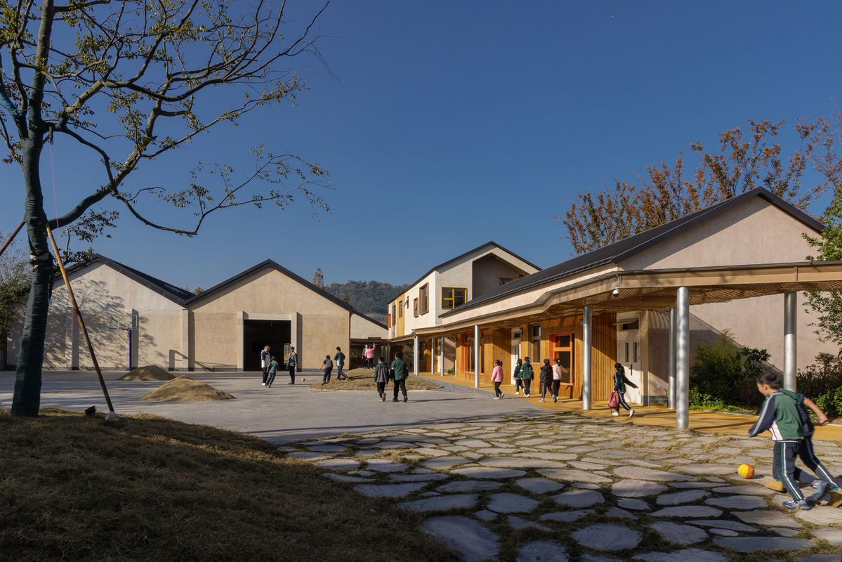 archinect's tweet image. Happy Monday! Start your week with some inspiring school designs and learning environments from Archinect profiles. Details and more projects at archinect.com/news/article/1…

#MondayInspiration #ArchinectProjects