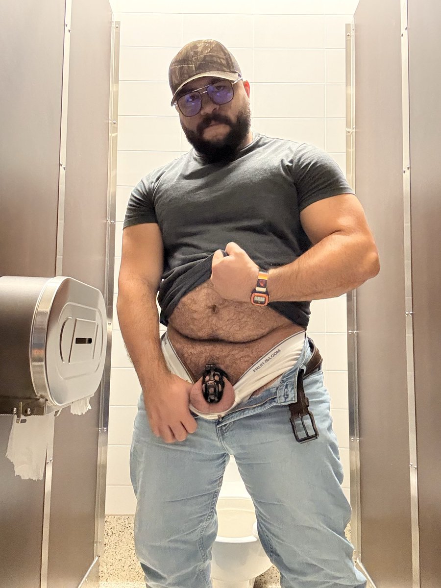 First time traveling with it on 🔒 
Let’s see if I can stand 10 days.